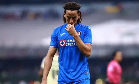 Cruz Azul confirmó lesión de Igor Lichnovsky en la rodilla