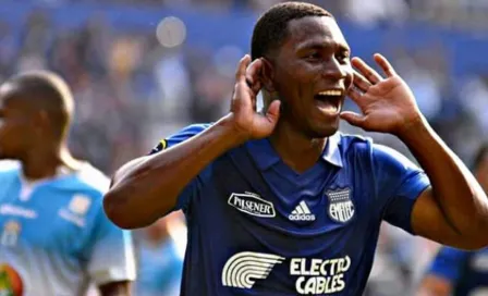 Brayan Angulo ya viaja rumbo a México para enrolarse con Cruz Azul