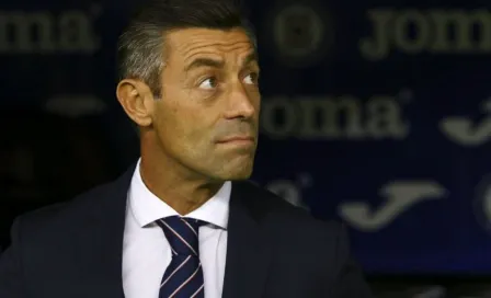 Pedro Caixinha esquivó el tema de Brayan Angulo