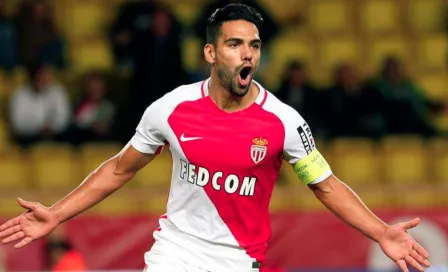 Roma se uniría a la puja por Radamel Falcao 