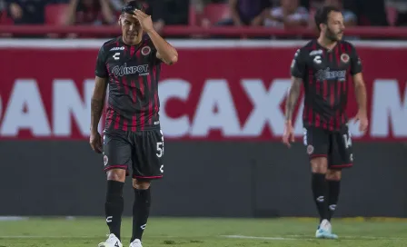 Meza sobre goleada vs Necaxa: 'Dejar de luchar es incomprensible para un profesional'