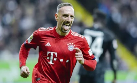 Franck Ribéry sería opción del PSV para reemplazar a Chucky Lozano