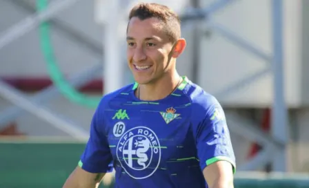 Andrés Guardado regresó a los entrenamientos del Betis