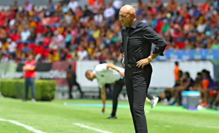 Chelís es cesado como director técnico del Puebla