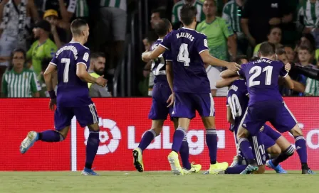 Sin Diego Lainez y Guardado, Valladolid doblegó a Betis sobre la hora