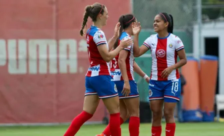 Chivas continúa en lucha por los primeros puestos de la Liga MX Femenil