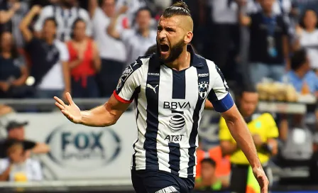 Nicolás Sánchez renueva con Monterrey por dos años 