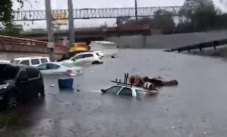 Fuerte lluvia dejó inundaciones y otras afectaciones en Monterrey