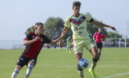 Sub 20 de América recibió rechiflas e insultos de afición de Chivas en Aeropuerto