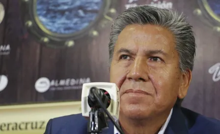 Raúl Arias: 'A muchos les tiembla la mano para dirigir al Veracruz'