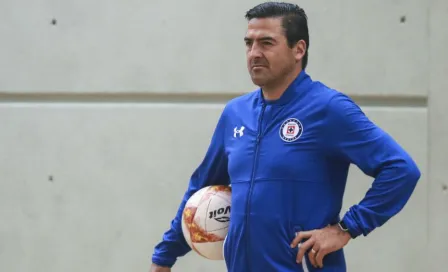 Joaquín Moreno, DT interino de Cruz Azul, agradecido con la oportunidad