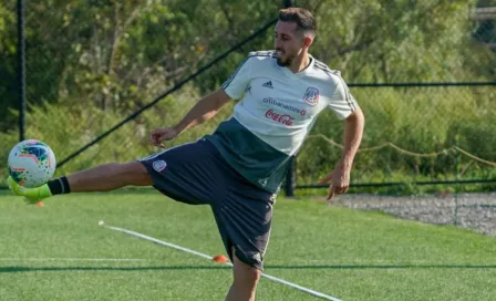 Tri tuvo su primer entrenamiento con equipo completo en EU