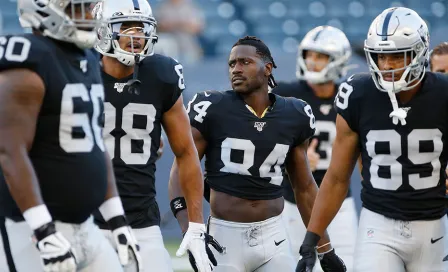 Antonio Brown 'amenaza' a los Raiders tras recibir multa interna