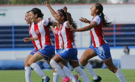 Chivas marcó ingenioso gol en Liga MX Femenil