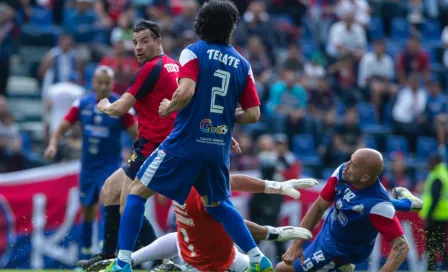 Cruz Azul y Atlante empataron a un gol en partido de leyendas