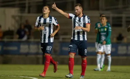 Vincent Janssen encabezó remontada de Monterrey sobre León en amistoso