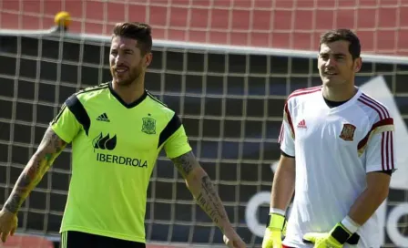 Iker Casillas felicitó a Sergio Ramos por haber igualado su récord