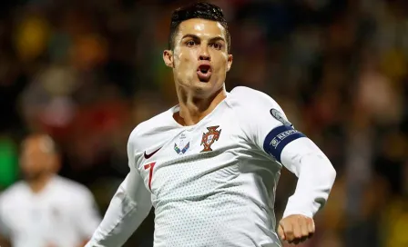 Cristiano Ronaldo anotó 'poker' en victoria de Portugal ante Lituania