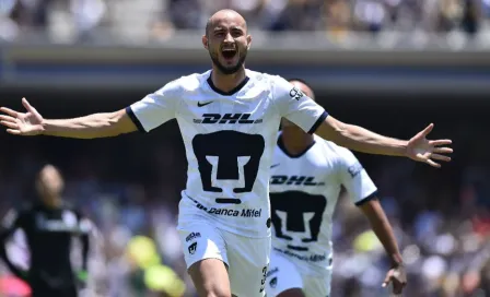 Carlos González, con puntería fina contra América desde que llegó a Pumas