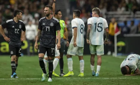 Layún: 'Pintaba para ser un partido desastroso, pero lo evitamos'