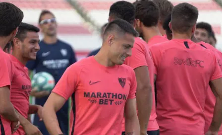 Chicharito Hernández entrenó por primera vez con Sevilla 