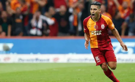 Falcao se estrenó con Galatasaray con gol de la victoria