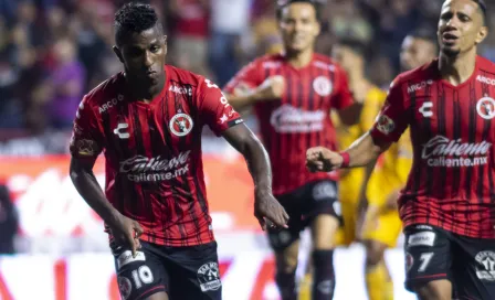 Tigres se cansó de fallar y Tijuana empató en los minutos finales