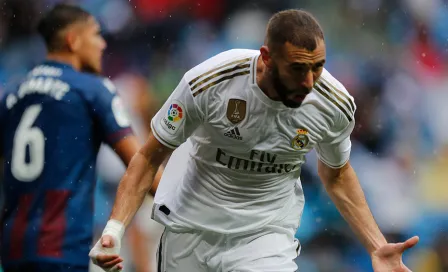 Real Madrid acabó 'pidiendo la hora', pero venció a Levante