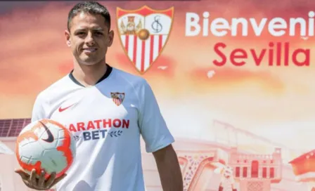 Chicharito tiene primera convocatoria en Sevilla para enfrentar a Alavés