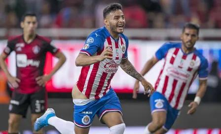 Alexis Vega se bajó el short en festejo ante el Atlas