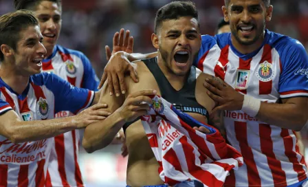 Chivas ganó el Clásico contra Atlas con golazo de Alexis Vega