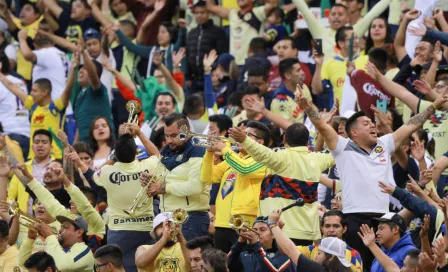 Aficionados de América y Pumas protagonizaron bronca en Clásico Capitalino