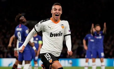 Valencia conquista Stamford Bridge a costa del Chelsea en Champions