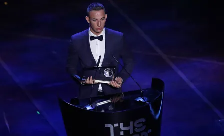 Daniel Zsori venció a Messi y Quintero por el premio Puskas 2019