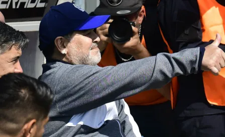 Maradona recibió visita 'especial' en el entrenamiento de Gimnasia y Esgrima La Plata