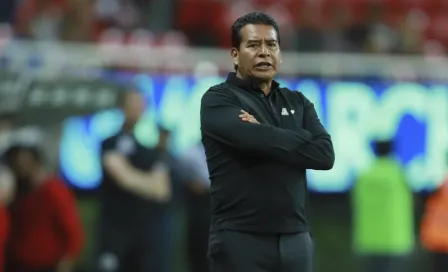 Alberto Coyote sería el técnico interino de Chivas