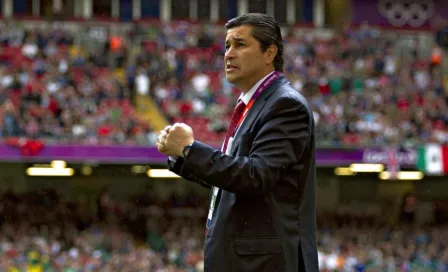 Luis Fernando Tena se reencontrará con campeones olímpicos en Chivas