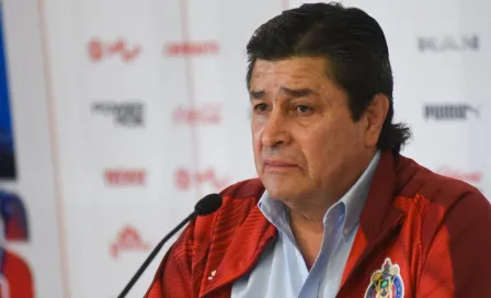 Chivas negó intervención de terceros en contratación de Luis Fernando Tena