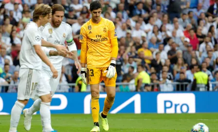 Thibaut Courtois fue sustituido por Alphonse Areola para el segundo tiempo