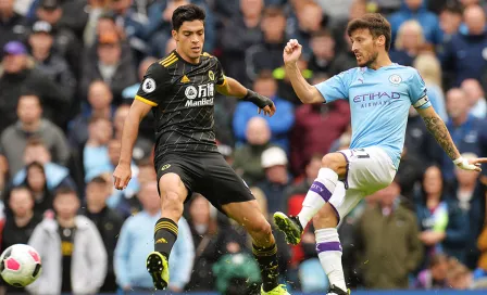 Raúl Jiménez dio dos asistencias en victoria de Wolves al Manchester City