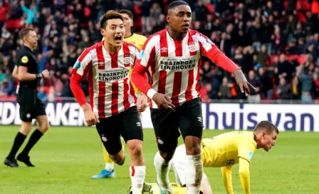 Guti y PSV firmaron espectacular goleada sobre el Venlo 