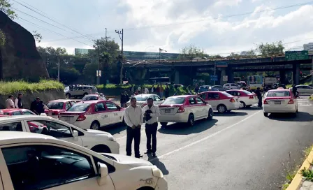 Taxistas protestan y desquician avenidas de la Ciudad de México