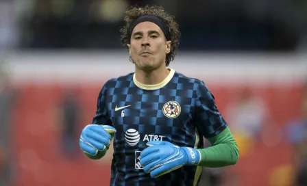 Cuerpo técnico de América medita dejar en la banca a Memo Ochoa