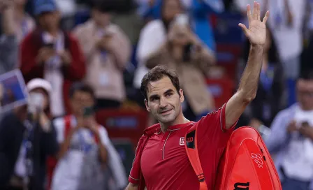 Roger Federer quedó eliminado de Shangai tras perder con Zverev