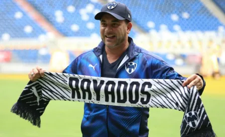 Antonio Mohamed fue presentado como DT de Rayados: "Imposible decirle que no a Monterrey"