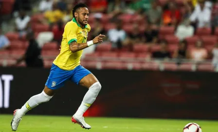 Neymar encendió las alarmas tras volverse a lesionar con Brasil