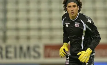 Ligue 1 catalogó a Ochoa como una Leyenda