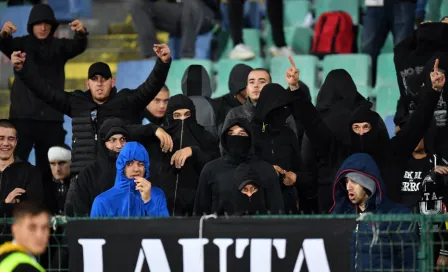 Afición de Bulgaria realizó cánticos racistas y señas 'Nazis' contra jugadores de Inglaterra