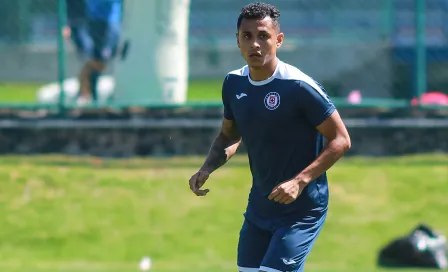 Yoshimar Yotún no descarta regresar en dos semanas con Cruz Azul