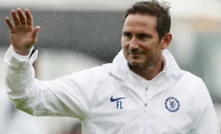 Frank Lampard, técnico del Chelsea, defendió el actual sistema de Champions League